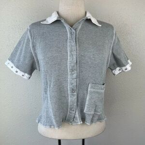 Lucky Charm Short Sleeve Snap Down Top  Size L and Matching NWT Pants Size M EUC